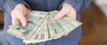 Ile gotówki można mieć przy sobie w Polsce