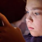 przemoc w sieci co robic