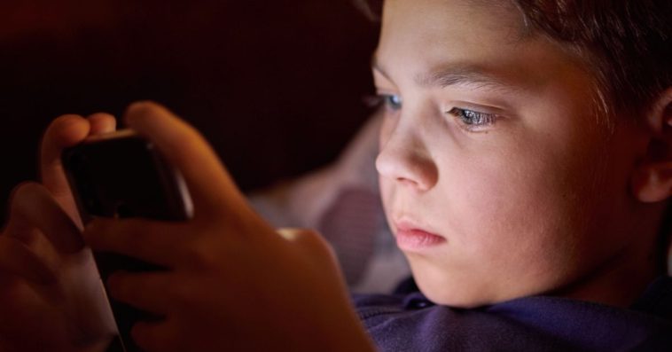 przemoc w sieci co robic