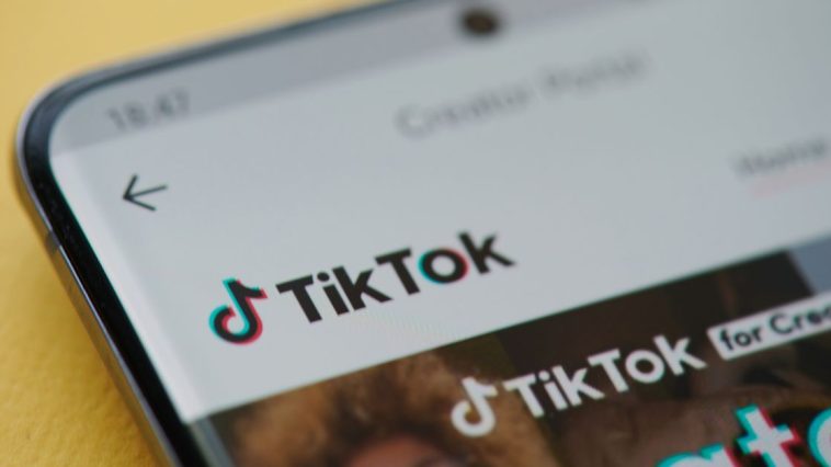 zakaz używania tiktoka w polsce