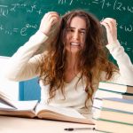 10 tys nauczycieli do zwolnienia