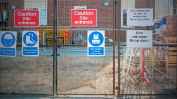 brama tymczasowa na budowę