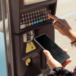 przycisk bułka na parkometrze