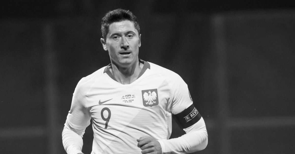 Lewandowski odchodzi z Barcelony. Teraz będzie zarabiał 12 tys. euro na godzinę