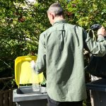 czego nie wolno wyrzucać na śmietnik