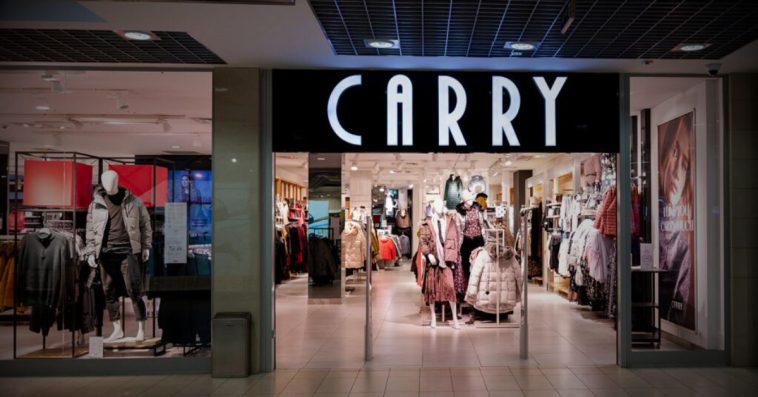 carry zwroty sklep stacjonarny