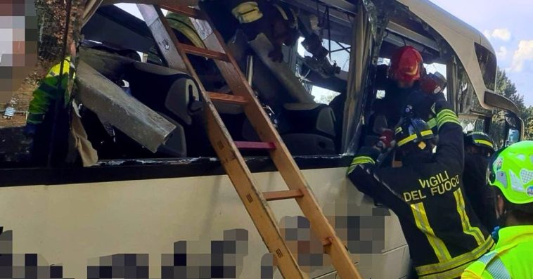 włochy wypadek autokaru