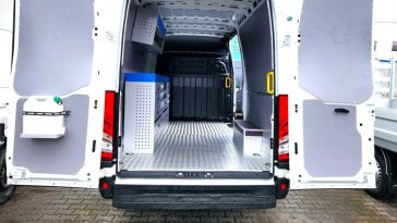 Zabudowy specjalistyczne busów dla firm z Wrocławia