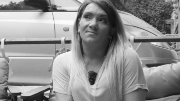 tajemnicza monika nie żyje