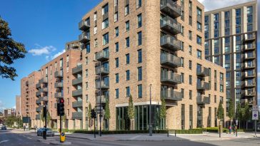 Wyciszenie mieszkań w bloku, który znajduje się blisko ulicy