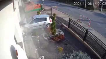 galewice wjechala w dom