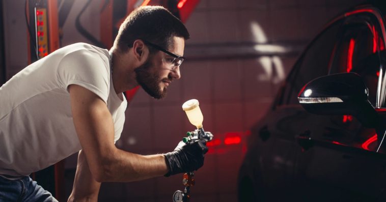 naprawa lakieru samochodowego