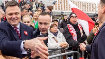 hołownia wygwizdany youtube