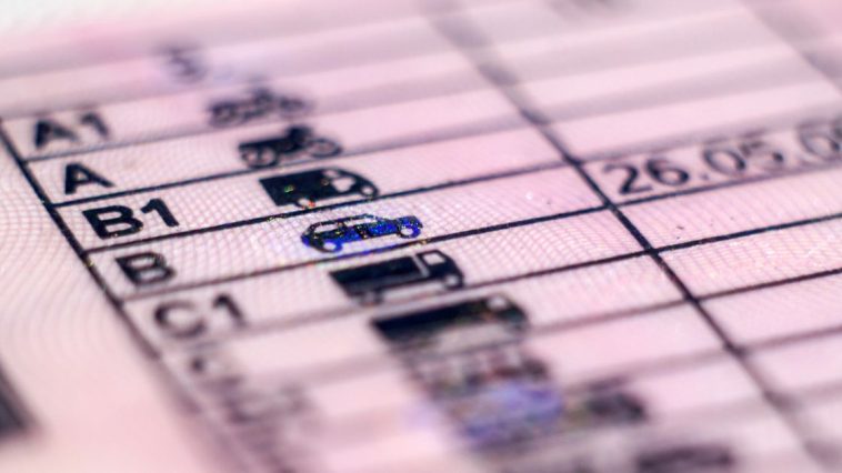 brak miejsca w dowodzie rejestracyjnym na pieczątkę przeglądu