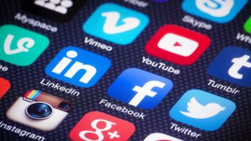 cenzura social media