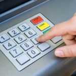 bankomat oszustwo nakładka