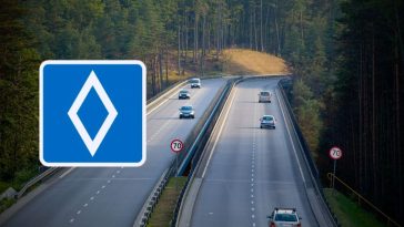 biały romb na niebieskim tle co oznacza ten znak