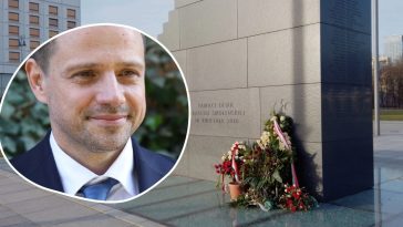 pomnik smoleński schody likwidacja