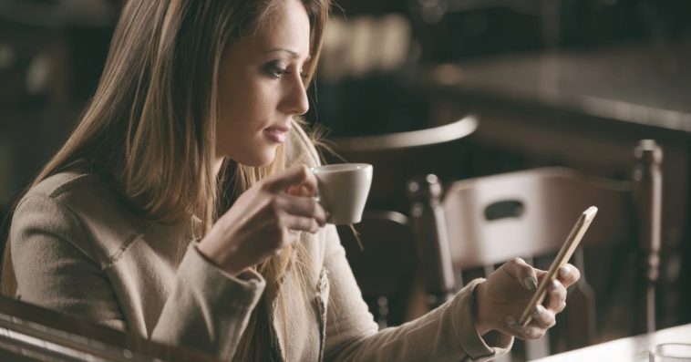 co zrobić żeby napisał pierwszy