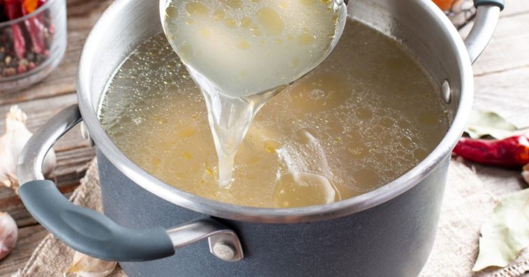 Rosół bez szumowin trik