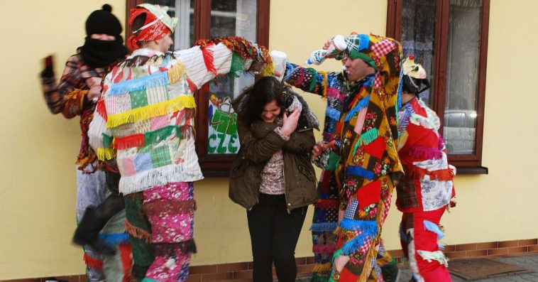 kiedy jest śmigus dyngus 2025 mandat