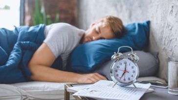 jak szybko zasnąć w nocy