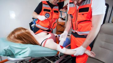 ataki na personel medyczny