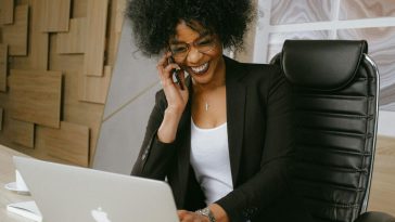 Modne stylizacje do pracy