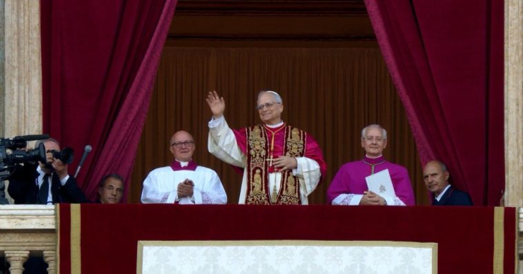 pierwsza decyzja nowego papieza