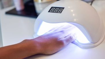 hybryda na paznokciach czy szkodzi