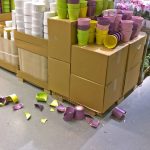 kto płaci za stłuczony słoik w sklepie