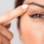 drganie powiek od czego