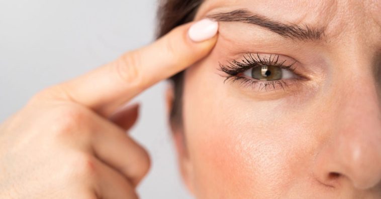 drganie powiek od czego