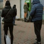 masowe wypłaty z bankomatów w polsce