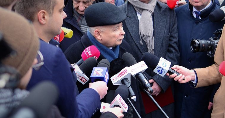 tajne posiedzenie sejmu o co chodzi