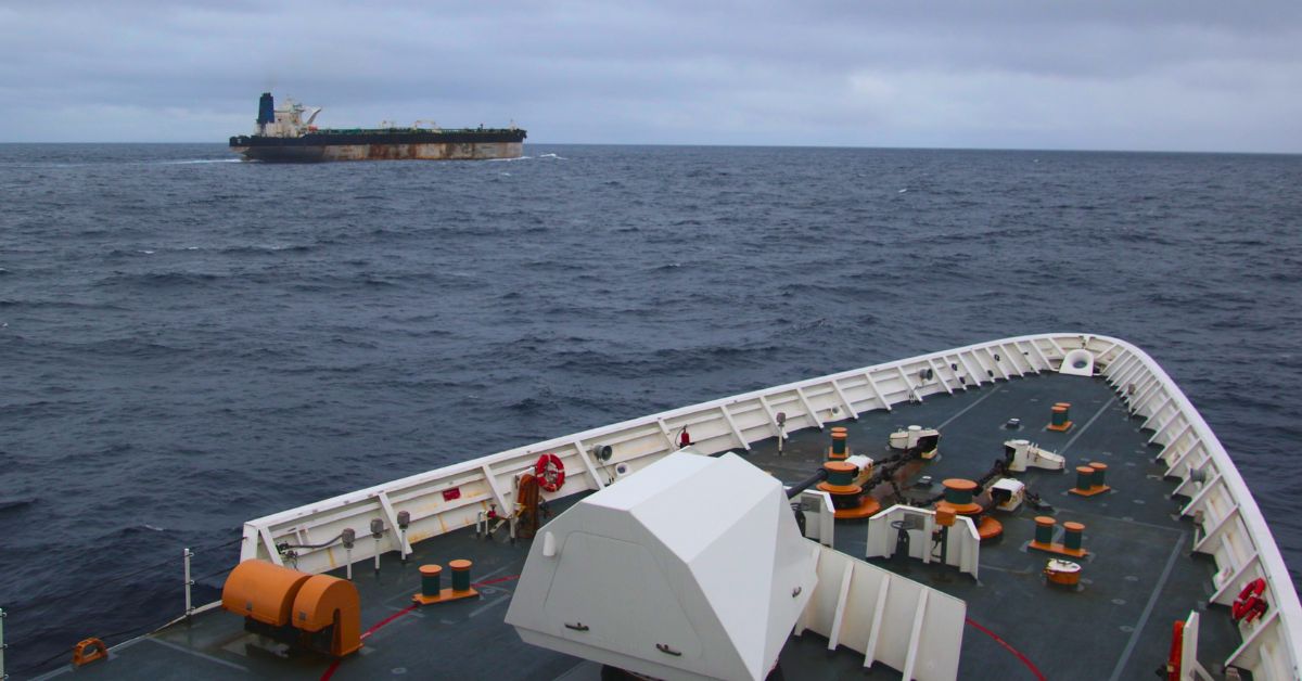 PILNE. Siły specjalne USA weszły na pokład dwóch rosyjskich tankowców