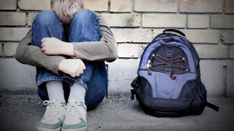 młodzi bezdomni w polsce