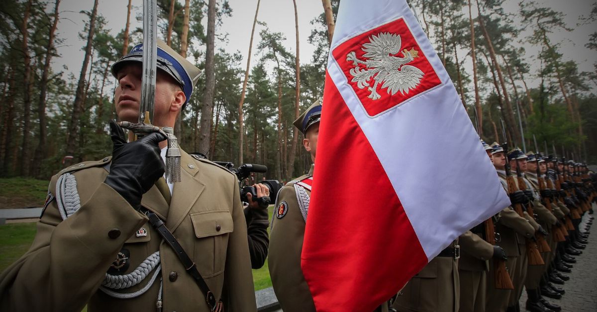 Wiemy, co Nawrocki zrobi z SAFE. Pilny komunikat z Pałacu Prezydenckiego