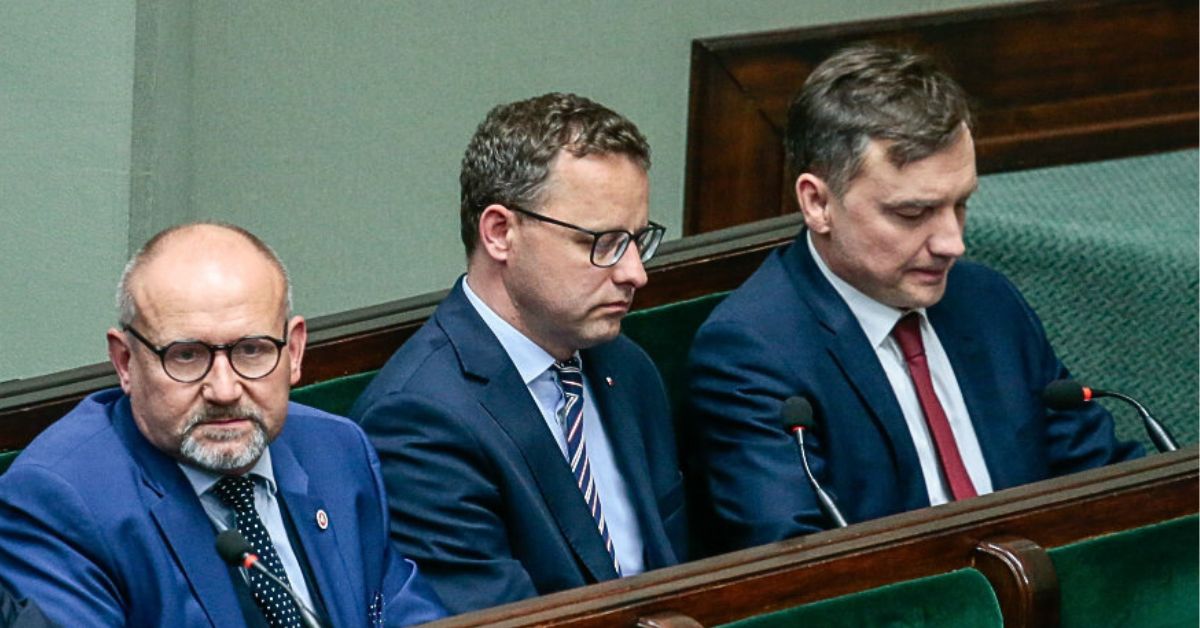 Ucieczka Ziobry na Węgry. Nieoczekiwany finał. To rozważają z Romanowskim