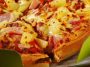 skąd pochodzi pizza hawajska