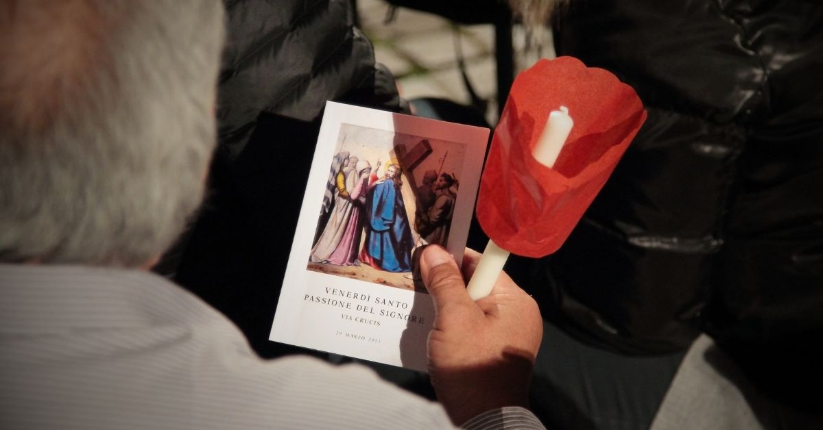 Droga Krzyżowa z Watykanu 2026. Papież wprowadza zmiany. „Mocny sygnał”