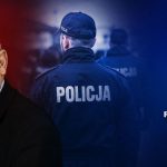 policja w domu sakiewicza republika