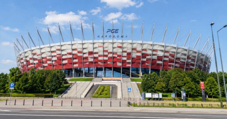 ile jest miejsc na stadionie narodowym