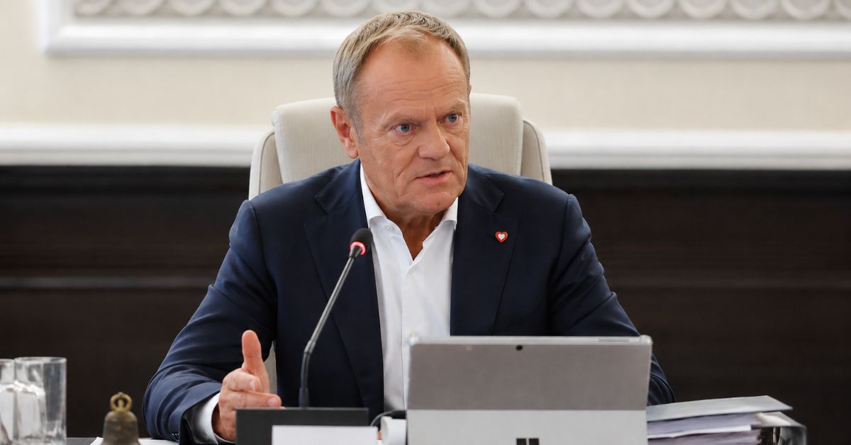 Tyle maksymalnie zarobią lekarze. Donald Tusk stanowczo. „Biedy nie ma”
